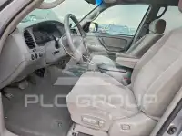 2002 Toyota SEQUOIA фото
