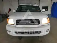 2002 Toyota SEQUOIA фото