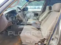 2002 Toyota SEQUOIA фото