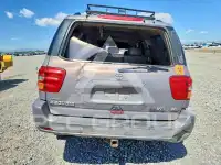 2002 Toyota SEQUOIA фото