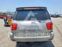 2002 Toyota SEQUOIA фото