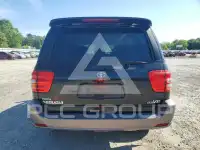 2002 Toyota SEQUOIA фото