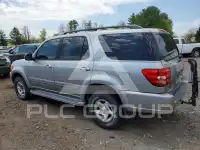 2002 Toyota SEQUOIA фото