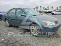 2002 Toyota CAMRY фото