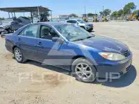 2002 Toyota CAMRY фото