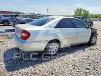 2002 Toyota CAMRY фото