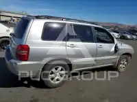 2002 Toyota Highlander photo