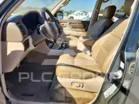 2002 Toyota LAND CRUISER photo