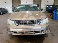 2002 Toyota AVALON photo