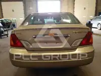 2002 Toyota AVALON photo