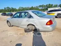 2002 Toyota AVALON фото