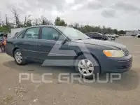 2002 Toyota AVALON photo