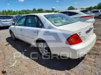 2002 Toyota AVALON photo
