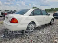 2002 Toyota AVALON фото