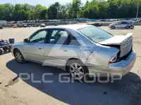 2002 Toyota AVALON фото