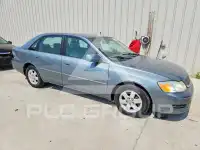 2002 Toyota AVALON photo