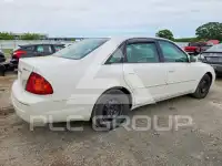 2002 Toyota AVALON фото