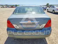 2002 Toyota AVALON фото