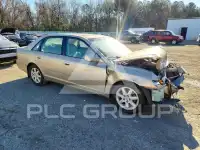 2002 Toyota AVALON photo