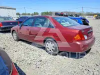 2002 Toyota AVALON photo