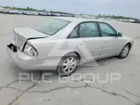 2002 Toyota AVALON photo