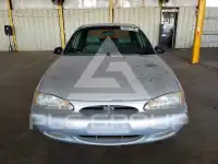 2002 Ford ESCORT photo