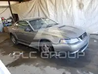 2002 Ford MUSTANG фото