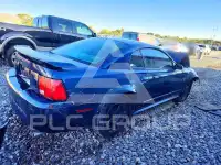 2002 Ford MUSTANG photo