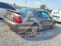 2002 Ford MUSTANG photo