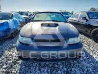 2002 Ford MUSTANG фото