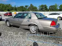 2002 Ford CROWN фото