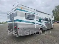 2002 COACHMEN  photo