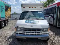 2002 Ford ECONOLINE фото