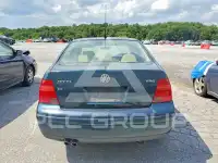 2002 Volkswagen Jetta photo