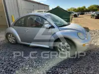 2002 Volkswagen BEETLE photo