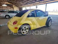 2002 Volkswagen BEETLE фото
