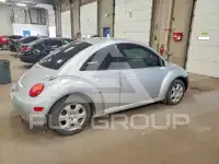 2002 Volkswagen BEETLE фото