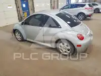 2002 Volkswagen BEETLE фото