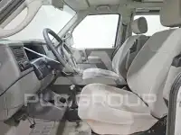 2002 Volkswagen EUROVAN фото