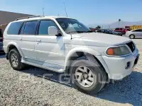 2003 Mitsubishi MONTERO photo
