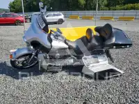 2003 Harley-Davidson FL photo