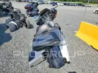 2003 Harley-Davidson FL photo