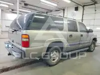 2003 Chevrolet Suburan фото
