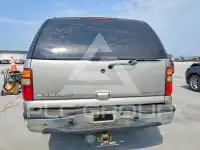 2003 Chevrolet Suburan фото