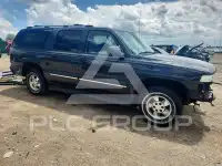 2003 Chevrolet Suburan photo