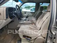 2003 Chevrolet Suburan фото
