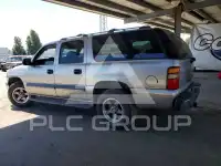 2003 Chevrolet Suburan photo