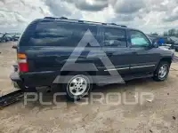 2003 Chevrolet Suburan photo