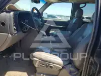2003 Chevrolet Suburan фото