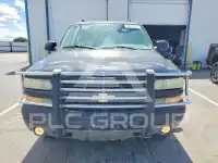 2003 Chevrolet Suburan фото